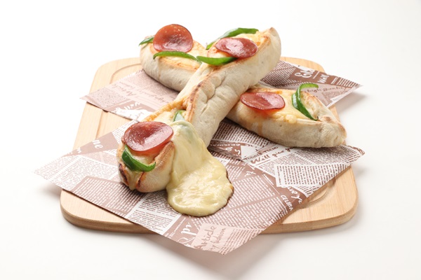 包み焼きロングピザ