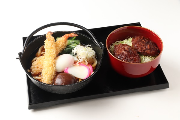 鍋焼きうどん　ミニソースカツ丼セット