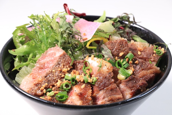 下野牛ステーキ丼