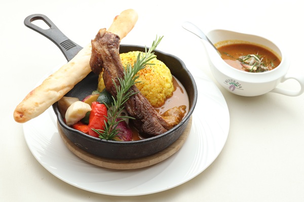 スペアリブと夏野菜のカレー
